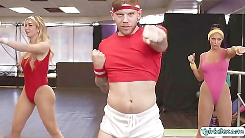 Tattooed blonde yoga babe enjoys deepthroat and riding