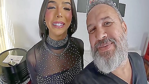 Bareback anal in the kitchen for a pornstar in lingerie