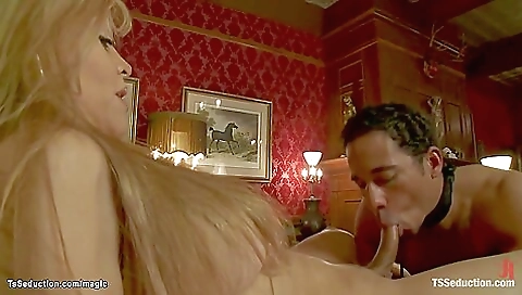 Milf with a fat booty and a fat ass fucked in a thong