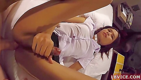 Asian brunette 18+ enjoys anal sex with her boyfriend 3d