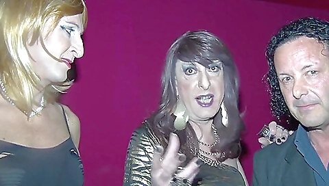 Trans shemale fucked by a guy and enjoys cum in mouth